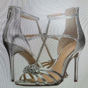 Badgley Mischka “Hazel II” Sandals